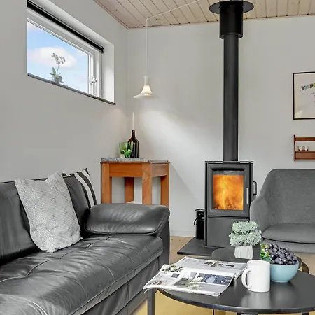 펜션 With Fireplace Xi *