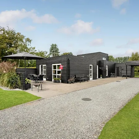 With Fireplace Xi * Ebeltoft