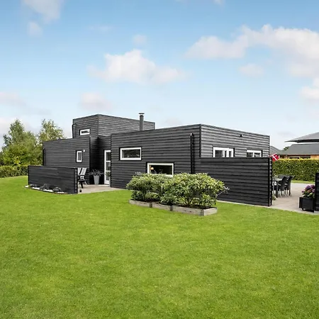 3 Bedroom In