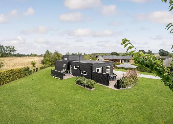 With Fireplace Xi * Ebeltoft